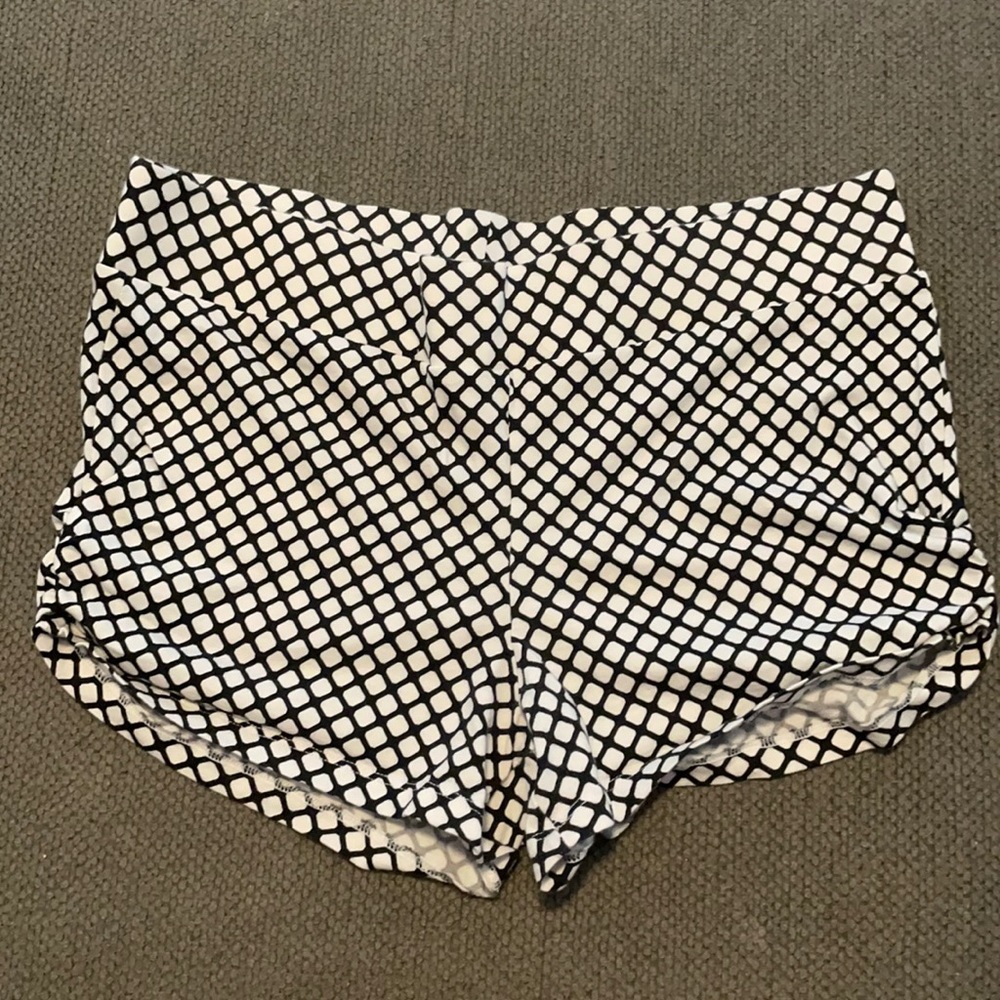 Moda international black and white comfy shorts